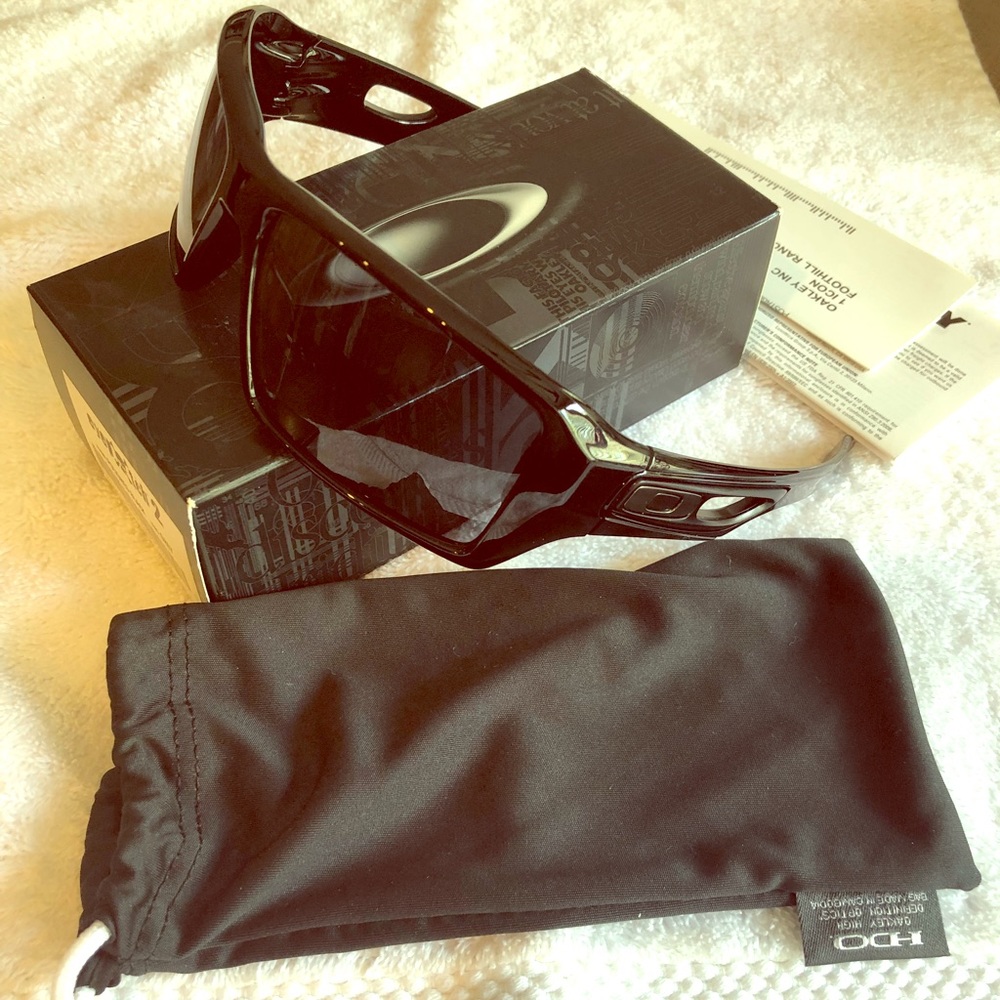 Oakley Eyepatch 2 Sunglasses